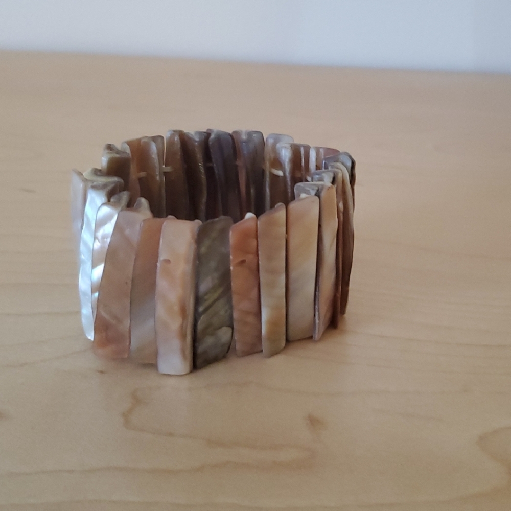Brown and Cream Shell Bracelet